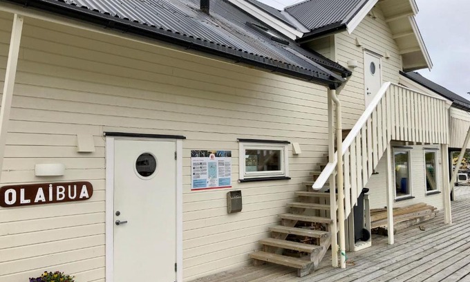 Mageroya Apartment | Apartment with jacuzzi and seaview