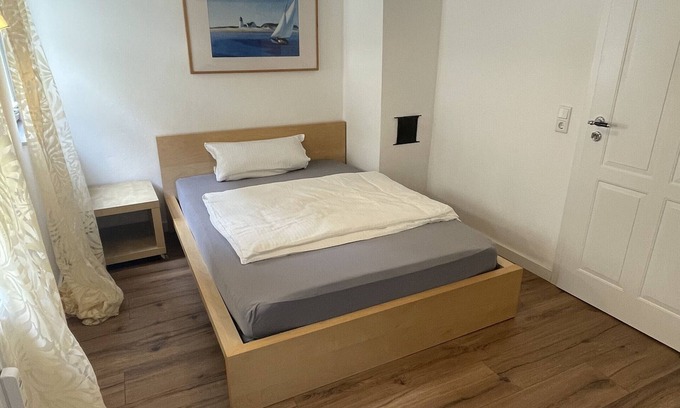 Ortenberg Apartment | Apartment 'Zimmer 2' with Shared Garden and Wi-Fi