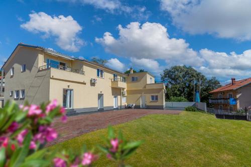 Sarsoni Apartment | Apartments Dalida
