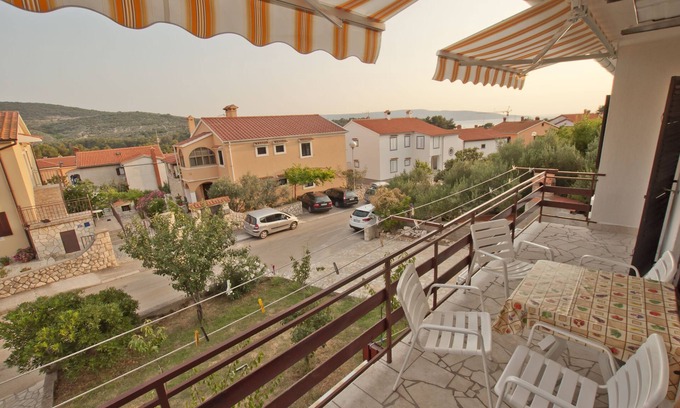 Cres Apartment | Apartments Gorast (12681-A1) - Cres - island Cres