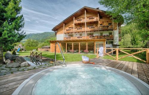 Valle Aurina Apartment | Apartments & Wellness Löfflerblick