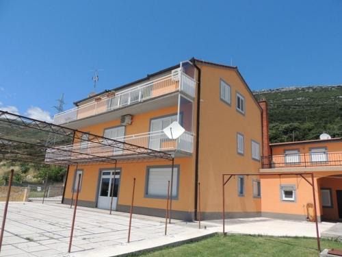 Kastel Stari Apartment | Apartments with parking space Kastel Stari, Kastela - 12104