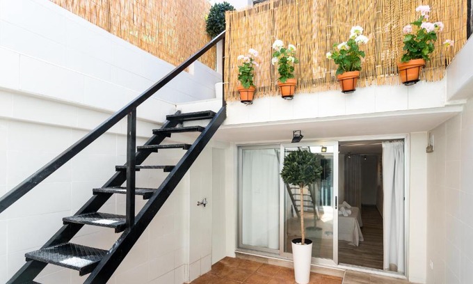 El Cabanyal House | ApartUP Cabanyal Market