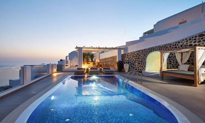 Santorini Villa | Aphrodite Villa w/Heated Pool & Sea View