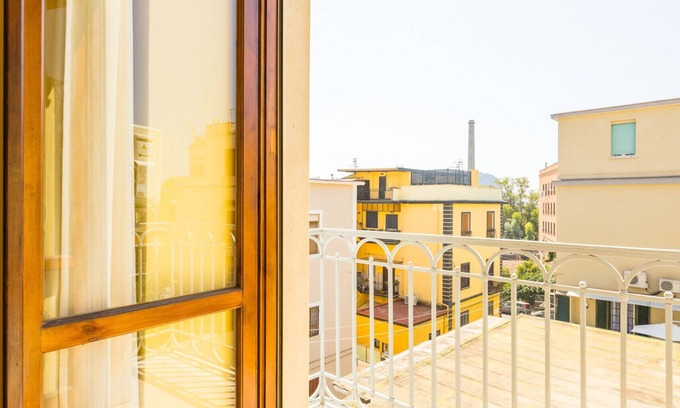 Bagnoli Apartment | Appartamento a Bagnoli by Wonderful Italy
