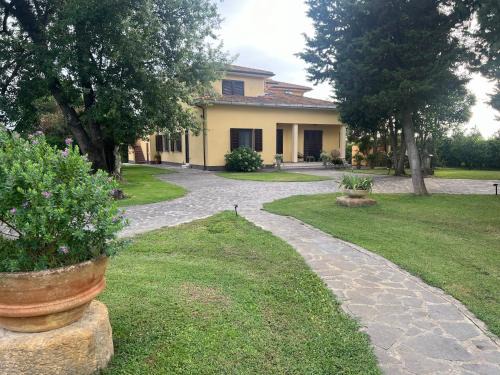 San Giuliano Terme Apartment | Appartamento i Limori