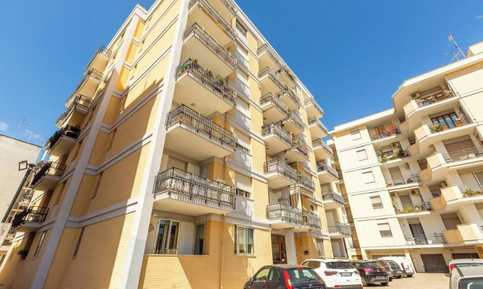 Lecce Apartment | Appartamento Nadamare by BarbarHouse