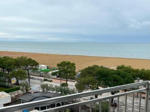 Lignano Sabbiadoro Apartment | appartamento sea view