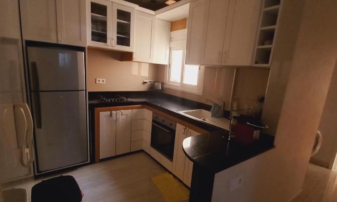 Cite El Houda Apartment | appartement bien meublée à 15 minutes de la plage