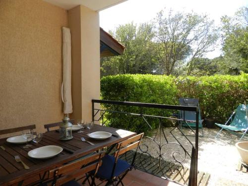 Miramar Apartment | Appartement cosy avec jardinet, proche plage Miramar, 5 couchages - La Londe-les-Maures - FR-1-251-784