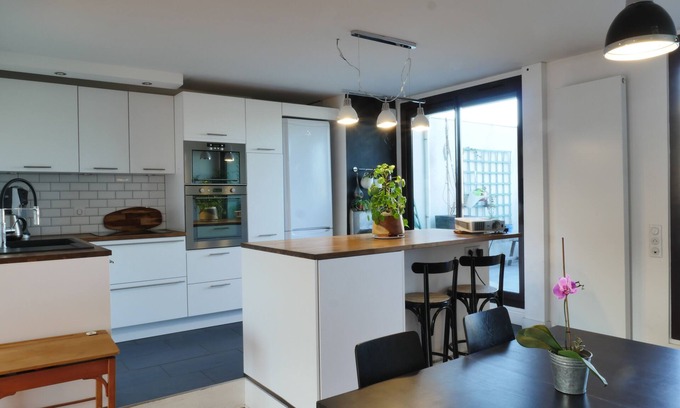 12th Arrondissement Apartment | Appartement Lumineux et Calme Avec Grande Terrasse Équipée, Idéal Pour Familles