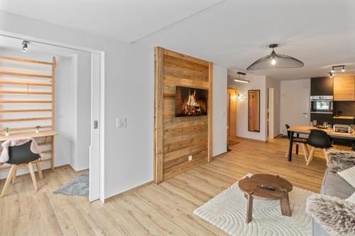 Saas-Fee Apartment | Appartement rénové avec vue panoramique et sauna
