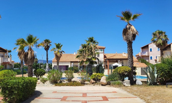 Leucate Apartment | Appartement T3 Oasis Village Naturiste