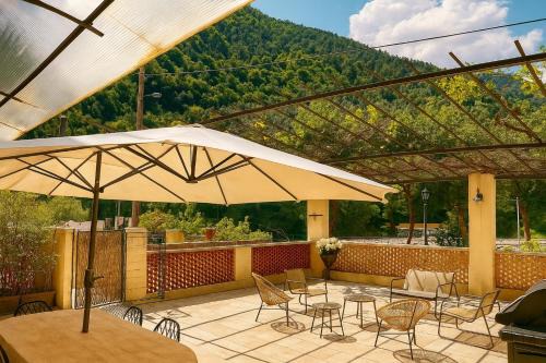 Breil-sur-Roya Apartment | Appartement terrasse vue lac