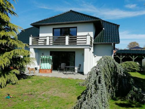 Glowe Apartment | Appartementhaus Süssling