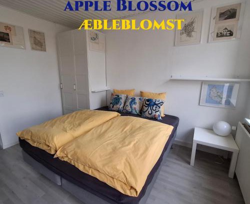 Arnager Apartment | Apple Blossom Studio - near Rønne and Beach