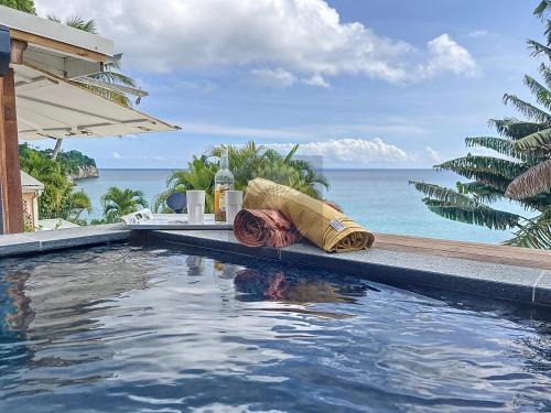 Perinet Apartment | Appt Serenity Piscine Vue Mer