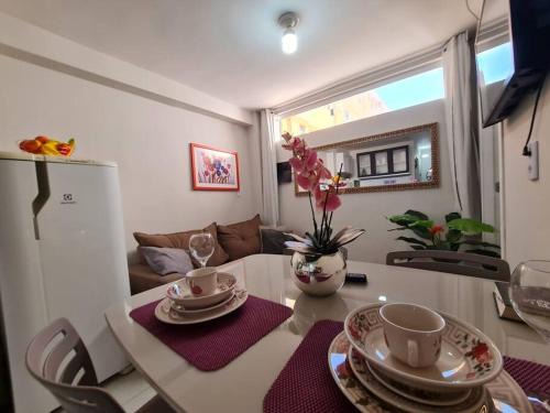 Vila Regina Apartment | Apt 01 Central Com 2 quarto ar cond e 2 tv smart