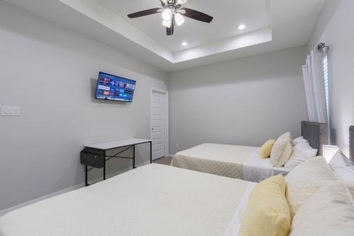 Pharr Apartment | Apt.2 Nice and Cozy 2bed 2bath