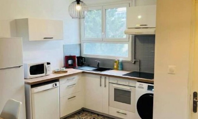 Besancon Apartment | Apt,54m2, Refait à Neuf, Wifi, 3 Couchages +