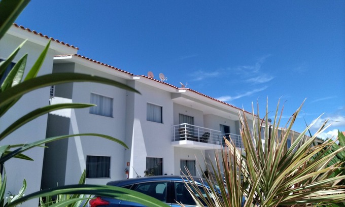 Taperapua Beach Apartment | Apt. New, 02 bedrooms w/air cond. Swimming pool. Taperapuan Beach, Porto Seguro-BA