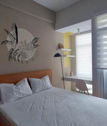Cikarang Apartment | Apt Vasanta Innopark Studio 54R4 Tema Modern dgn Kolam Renang, Onsen, Disney Hotstar dan Netflix
