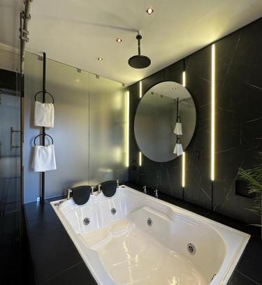 La Estrella Apartment | Apto con jacuzzi, 3 habitaciones