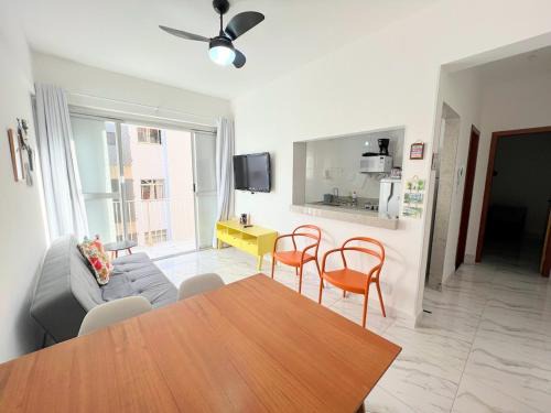 Centro Apartment | Apto Qt e sala a 100m das Castanheiras - Não fornecemos roupas de cama e banho -