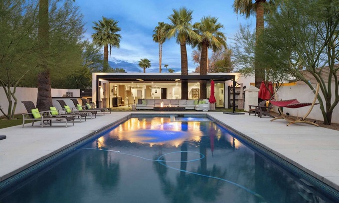 Arcadia Lite House | Arcadia Beach Club: 4-Villa Luxe Retreat w/Pool