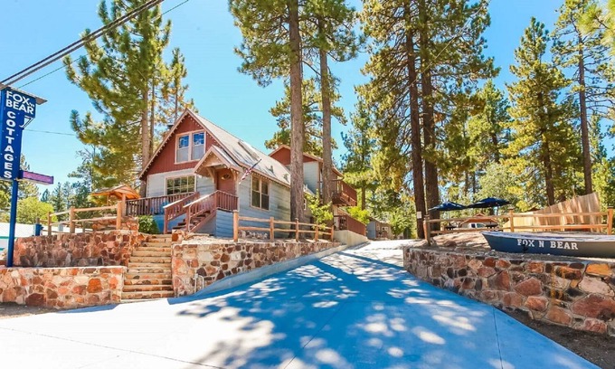 The Village Cottage | Arctic and Grey Fox Combined Pet Friendly