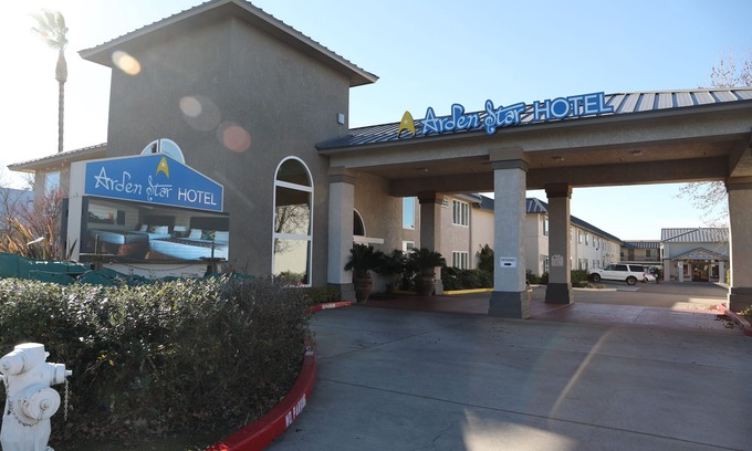 Arden-Arcade Hotel | Arden Star Hotel