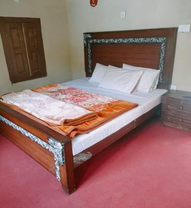 Azad Kashmir Hotel | Areshman Organic Guest House & Hotel