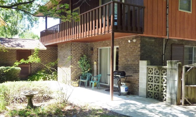 Jekyll Island House | ARIEL EAST DUPLEX 3 bedrooms, 2.5 bathrooms