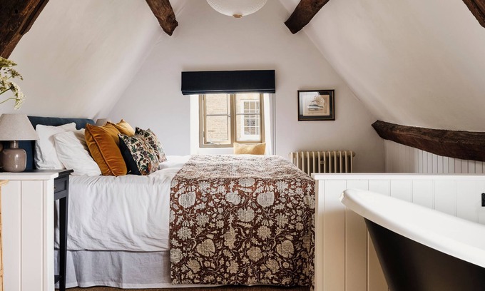 Charlbury Cottage | Armada Cottage - Charlbury, Close to Pub