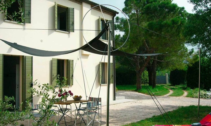 Arqua Petrarca House | Arqua Petrarca: House with great garden and a fine view of the country