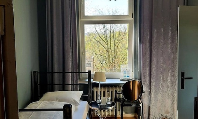 West Berlin Centre House | ArtHotel Connection