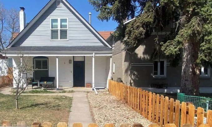 Platt Park House | Artsy Platt Park Guest Suite, Walk Everywhere + QUICK MOUNTAIN ACCESS for 4!