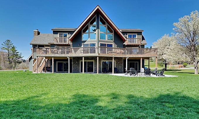 Paradise Point House | As You Lake It | New Build, Hot Tub, Pool Table