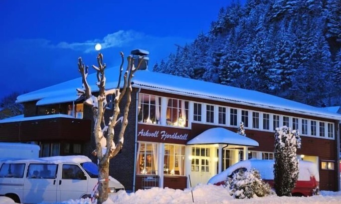 Askvoll Hotel | Askvoll Fjordhotell