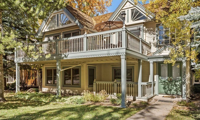 West End House | Aspen - West End Splendor