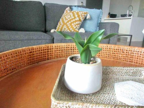 Aspendale Apartment | Aspendale Beach Escape -Walk To Mordialloc