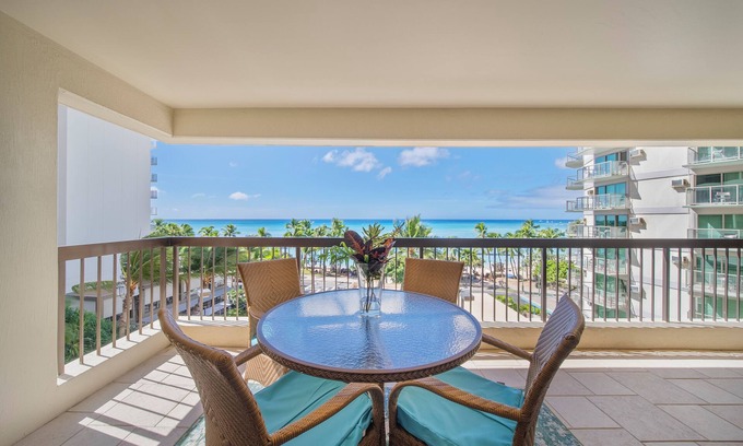 Waikiki Condo | Aston Waikīkī Beach Tower by Gather 2BR Condo w/Oceanview, Pool & Lanai