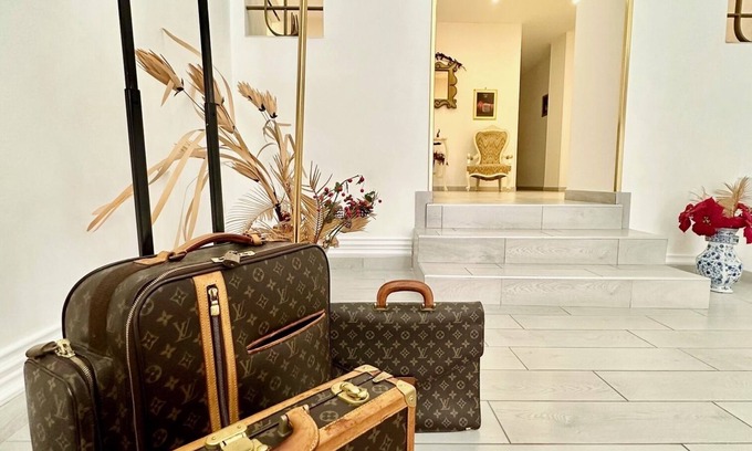 Historical Center Bed & Breakfast | Astonishing Studio for 2 people in the Heart of Naples 3P