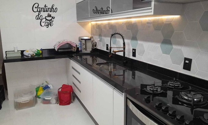 Asturias Apartment | Asturias Beach - Guarujá - Apt. "Foot on the sand