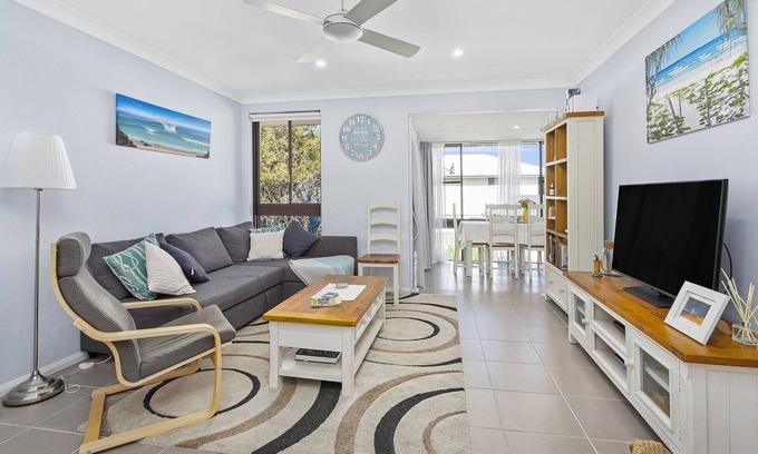 Thirroul Apartment | At the Beach