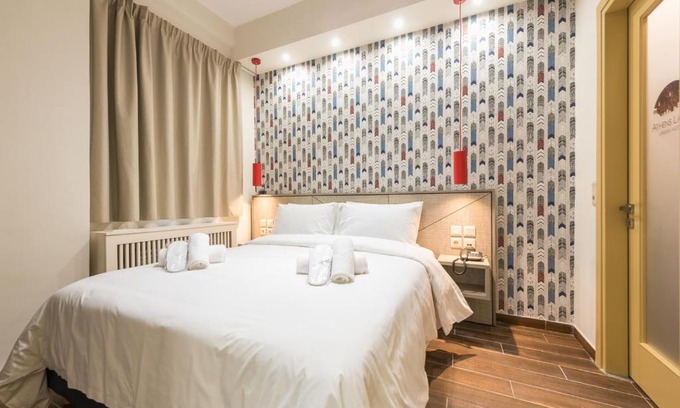 Exarhia Hotel | Athens Lights