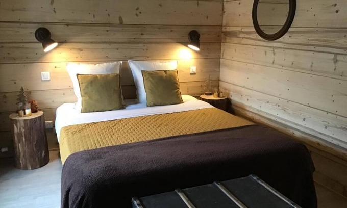 Champagnole Apartment | Au Charmant Chablis