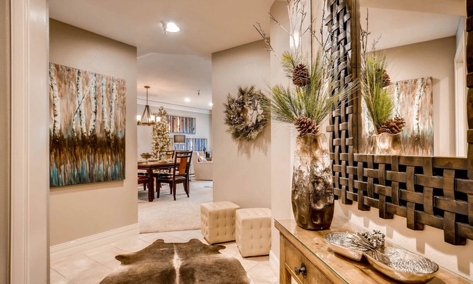 Peak 9 Condo | AUTUMN BEAUTY -PRIME LOCAL SKI In/Out VILLAGE @ BRECK MtnnSide Pk 9 Pool+Hot Tub