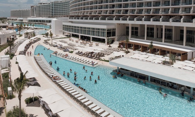 Cancun Resort | AVA Resort All Oceanfront - All Inclusive