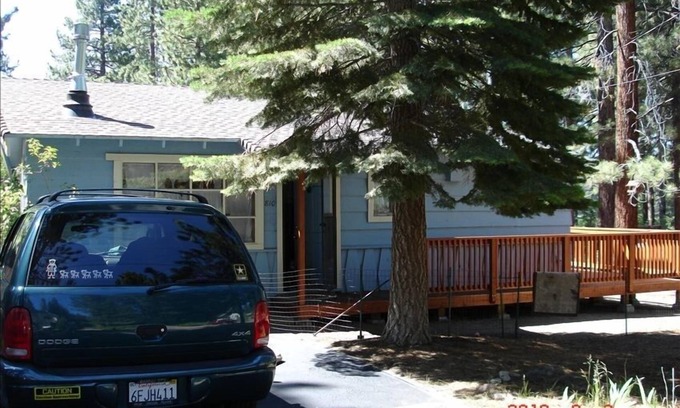 Al Tahoe Cabin | Available for Rentals of 30 days or more, due to City Ordinance Measure T